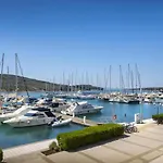 Aci Marina Cres