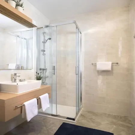 Appartement Aci Marina