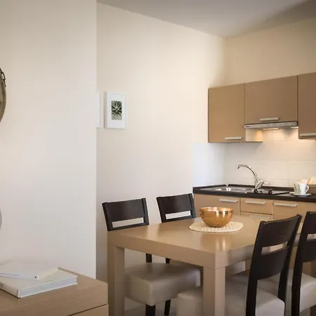 Apartman Aci Marina *