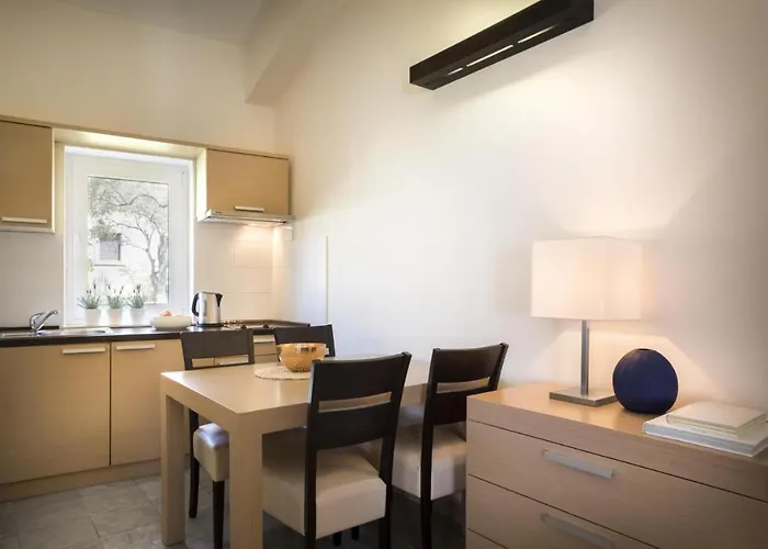 Aci Marina Cres