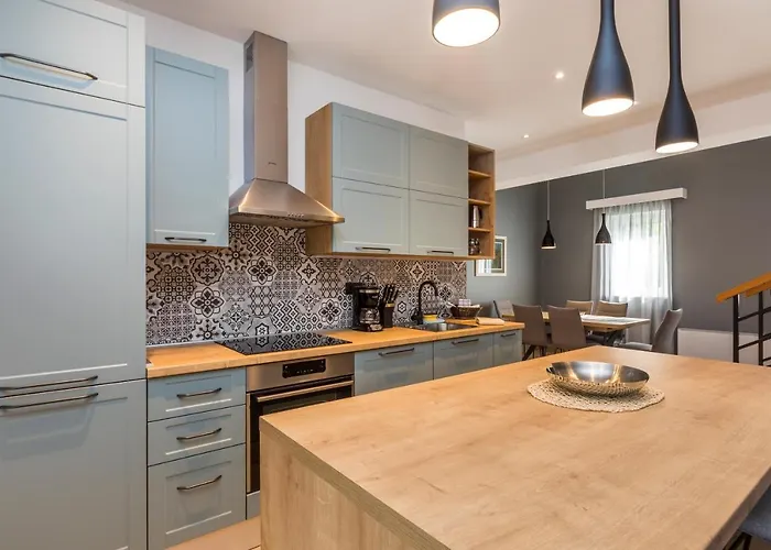Appartement Aci Marina Cres