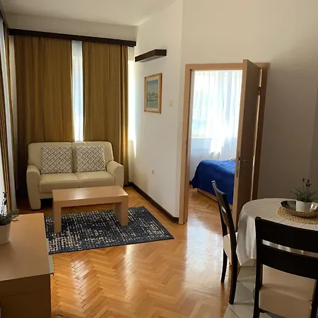 Apartment Aci Marina *