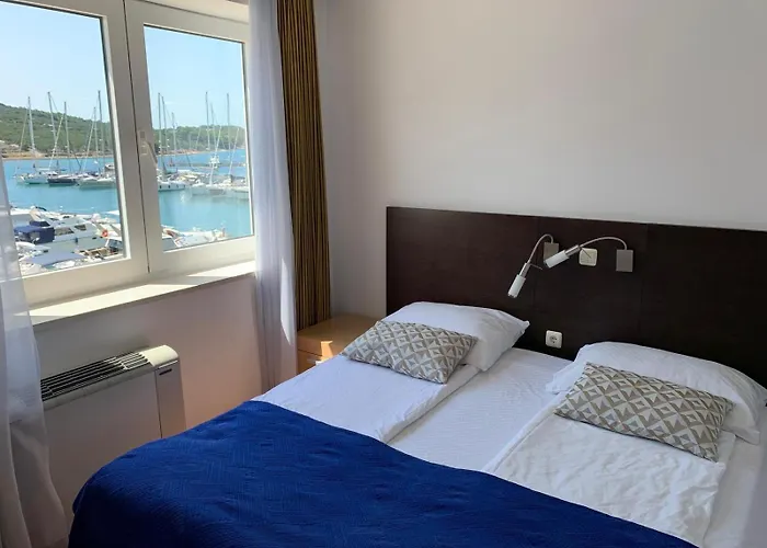 Aci Marina Apartment